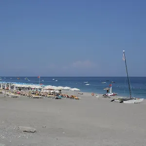 Appartamento Topazio, Letojanni