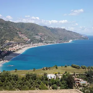 Appartamento Milly House, Letojanni
